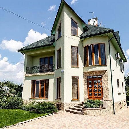 Sweet Home Hostel / Guest House Czernowitz Exterior foto