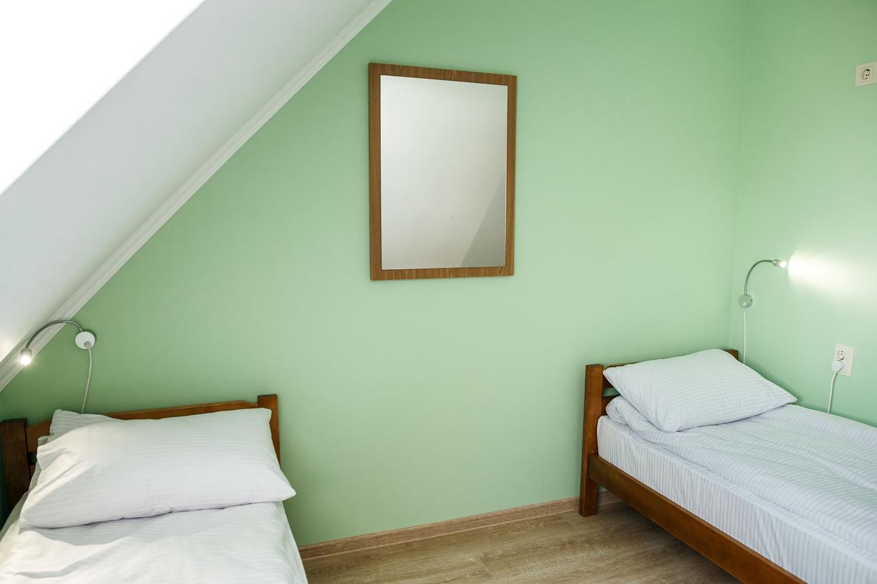 Sweet Home Hostel / Guest House Czernowitz Exterior foto