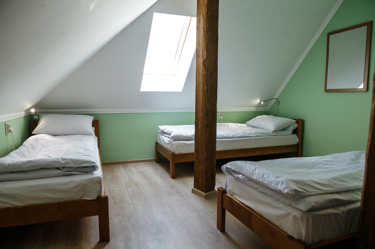 Sweet Home Hostel / Guest House Czernowitz Exterior foto